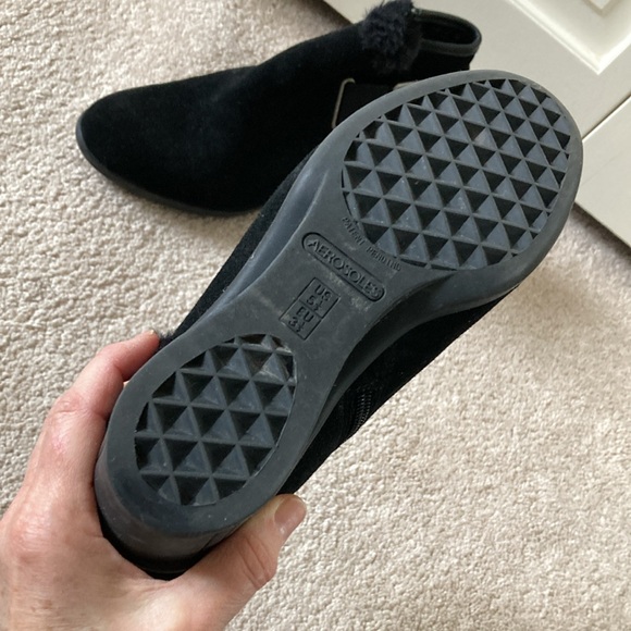 Aerosoles genuine suede wedge booties - Picture 5 of 6